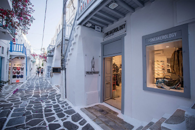 Το καλύτερο κατάστημα sneakers στη Μύκονο