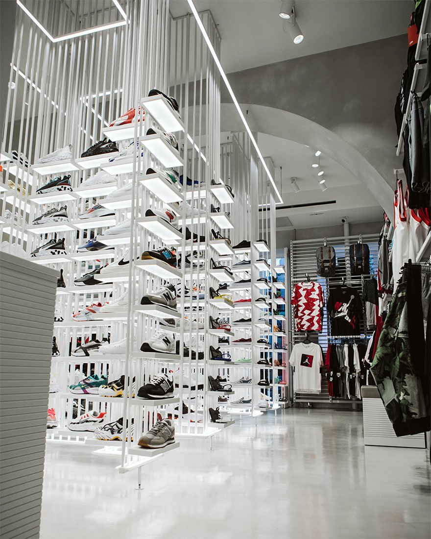 sneacker shop
