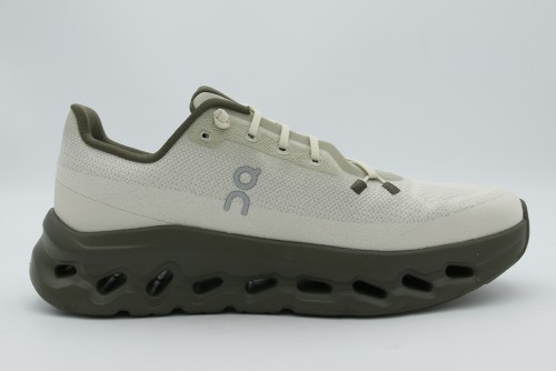 On Cloudtilt Sneakers (3ME10105119)