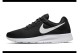 Nike Tanjun Sneakers (812654 011)