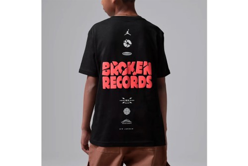 Jordan Broken Records T-Shirt (95F628 023)