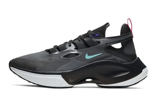 Nike Signal D-Ms-X Sneakers (AT5303 005)
