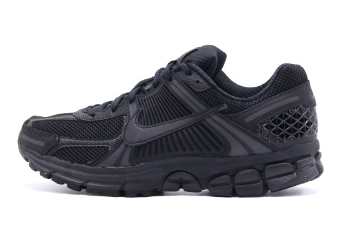 Nike Zoom Vomero 5 Sneakers (BV1358 003)