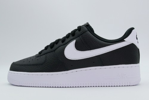 Nike Air Force 1 07 Sneakers (CT2302 002)