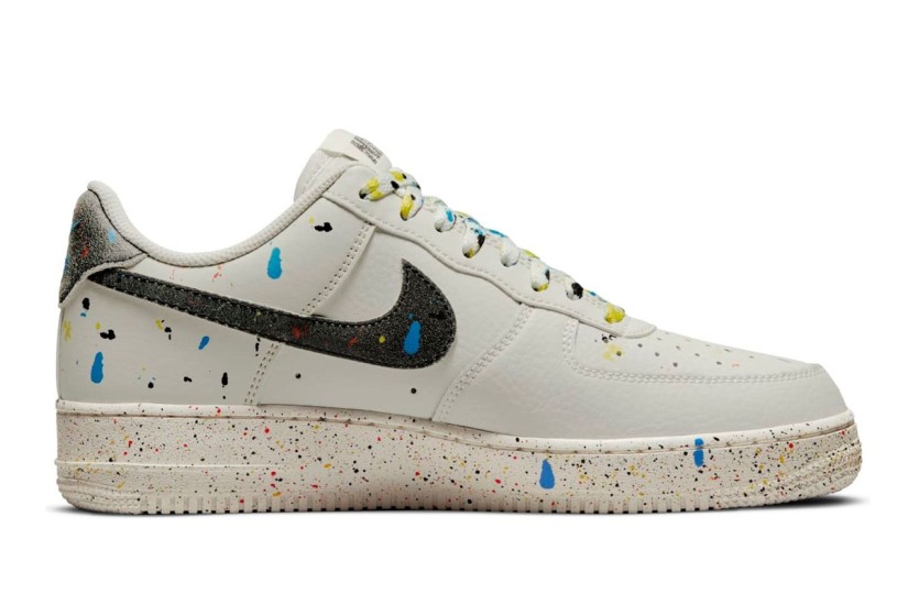 Nike Air Force 1 07 Lv8 Sneakers (CZ0339 001)
