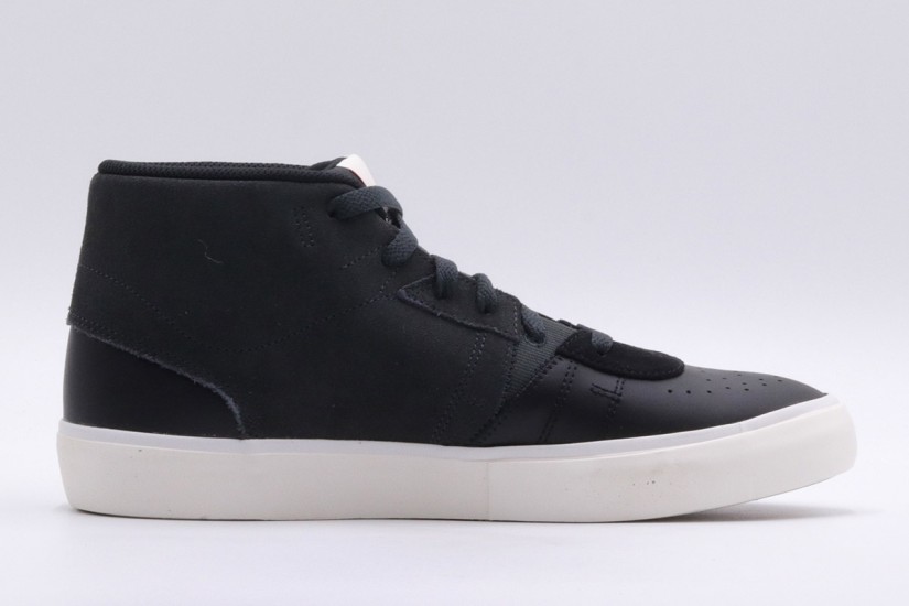 Jordan Series Mid Sneakers (DA8026 004)