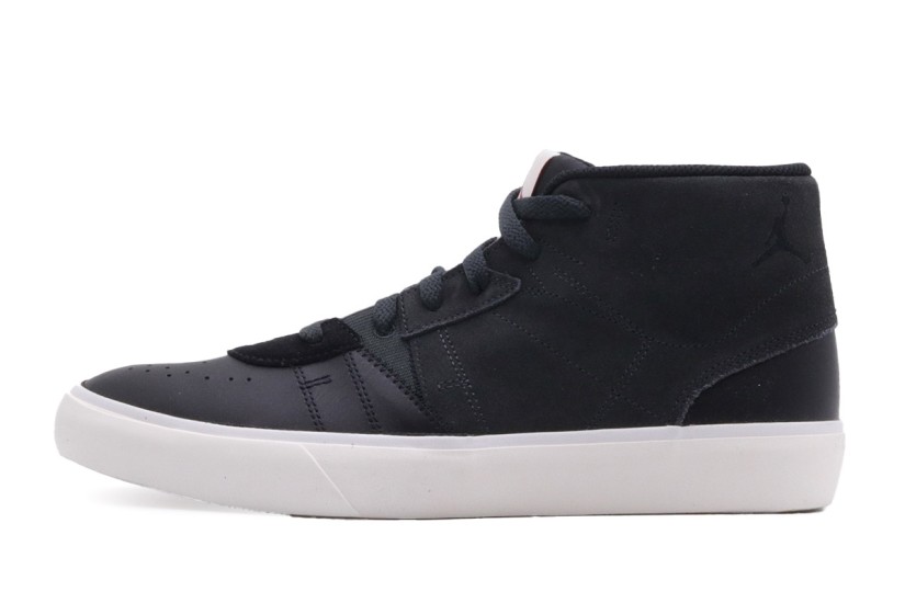 Jordan Series Mid Sneakers (DA8026 004)