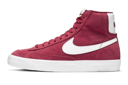 Nike Blazer Mid 77 Suede Sneakers (DC8248 600)