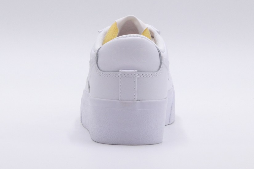 Nike Blazer Low Platform Γυναικεία Sneakers Λευκά