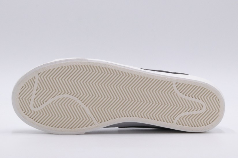 Nike Blazer Low Platform Γυναικεία Sneakers