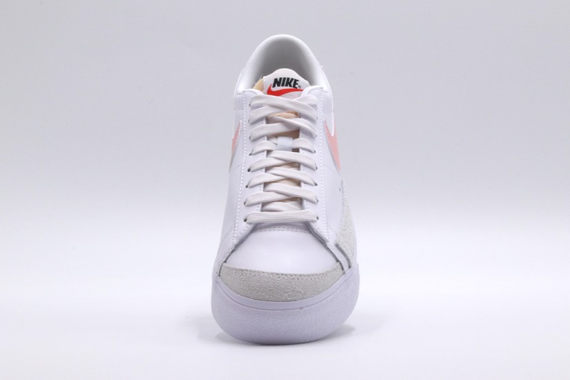 Nike Blazer Low Platform Γυναικεία Sneakers Λευκά, Ροζ