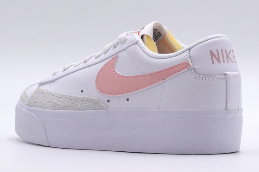 Nike Blazer Low Platform Γυναικεία Sneakers Λευκά, Ροζ