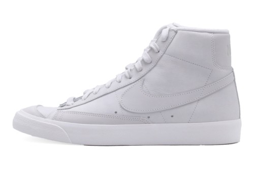 Nike Blazer Mid Premium Sneakers (DQ7572 001)