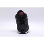Δες τα μαύρα, κόκκινα και λευκά Nike Air Max 90 Ανδρικά Sneakers. Κάνε τη διαφορά με αυτά τα παπούτσια για να έχεις ένα στυλ που ξεχωρίζει.
