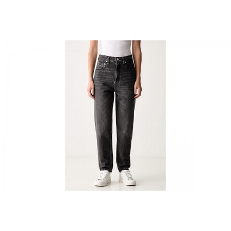 Tommy Jeans Ultra High Rise Tapered Mom Γυναικείο Παντελόνι Τζιν Μαύρο