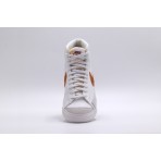 Nike Wmns Blazer Mid 77 Sneakers (DX8948 100)