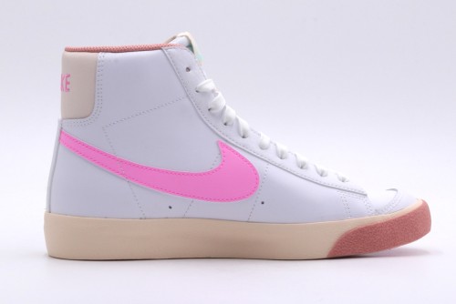 Nike Blazer Mid 77 Gs Sneakers (DZ2900 100)