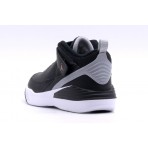 Jordan Max Aura 5 Αθλητικά Παπούτσια Μαύρα, Γκρι, Λευκά