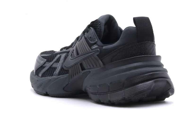 Nike V2K Run Γυναικεία Sneakers Μαύρα, Γκρι
