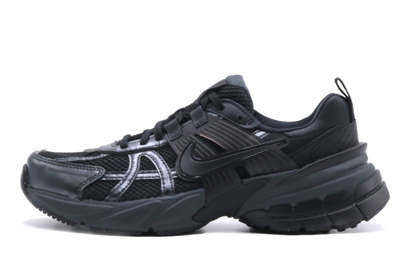 Nike V2K Run Γυναικεία Sneakers Μαύρα, Γκρι