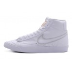 Δες τα λευκά ανδρικά μπασκετικά παπούτσια Nike Blazer Mid 77 Mid. Φόρεσέ τα για να δώσεις στυλ στην καθημερινότητά σου.