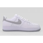 Nike Air Force 1 07 Sneakers (FJ4146 100)