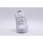 Δες τα λευκά Nike Air Max 90 Γυναικεία Sneakers. Κάνε τη διαφορά με αυτά τα παπούτσια για να έχεις ένα στυλ που ξεχωρίζει.