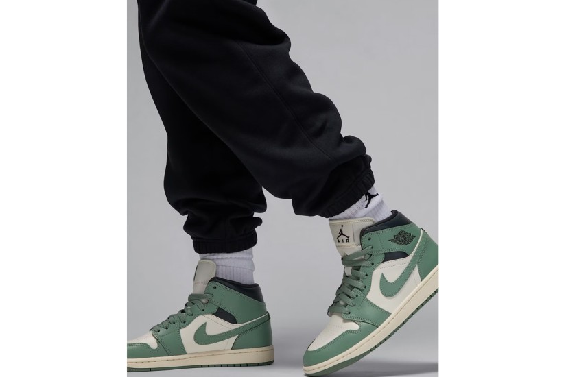 Jordan Brooklyn Fleece Γυναικείο Παντελόνι Φόρμας Μαύρο