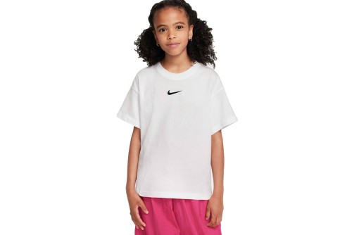 Nike Sportswear Essential T-Shirt (FZ5539 100)