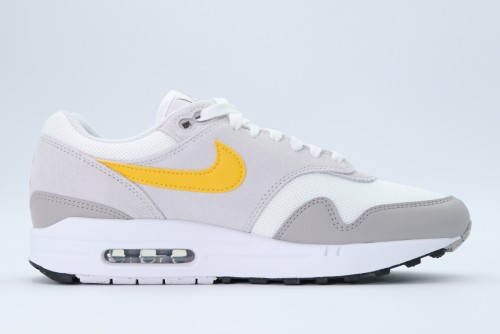 Nike Air Max 1 Ess Sneakers (FZ5808 105)