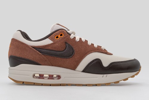 Nike Air Max 1 Essential Sneakers (FZ5808 108)