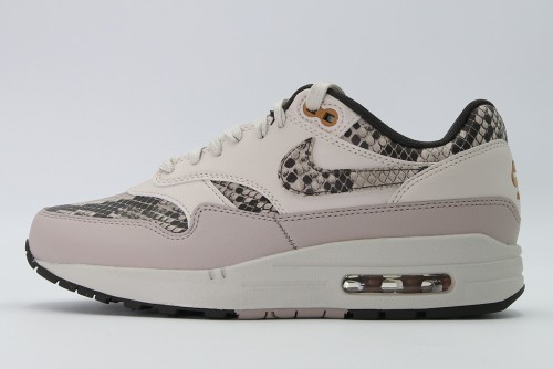 Nike W Air Max 1 87 Sneakers (HF5338 100)