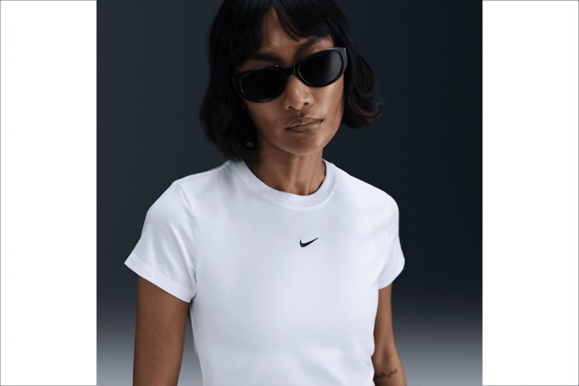 Nike Sportswear Chill Knit Cropped Γυναικείο Κοντομάνικο T-Shirt Λευκό