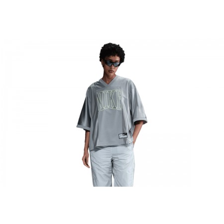 Nike Sportswear Street Γυναικείο Κοντομάνικο T-Shirt Γκρι