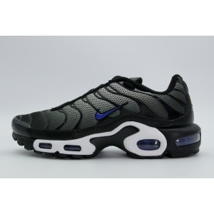 Nike Air Max Plus Sneakers (HM0709 100)