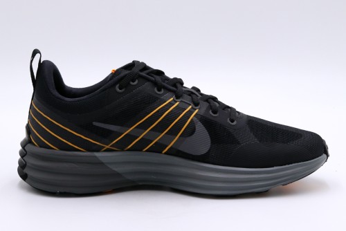 Nike Lunar Roam Sneakers (HM0713 003)