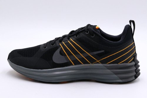 Nike Lunar Roam Sneakers (HM0713 003)