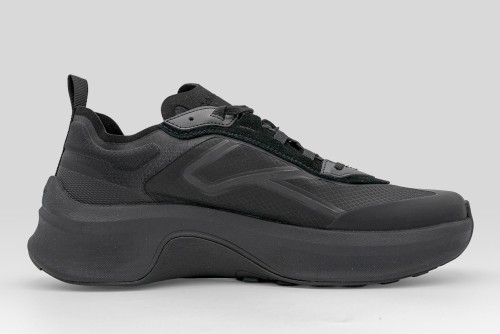Calvin Klein Volumax - Chunky Ck Stripe Runner Sneakers (HM0HM02160 0GJ)