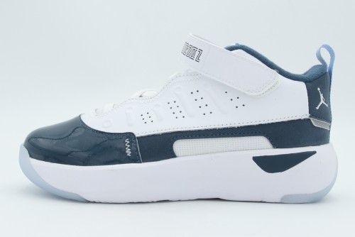 Jordan Max Aura 7 Sneakers (HQ2090 402)