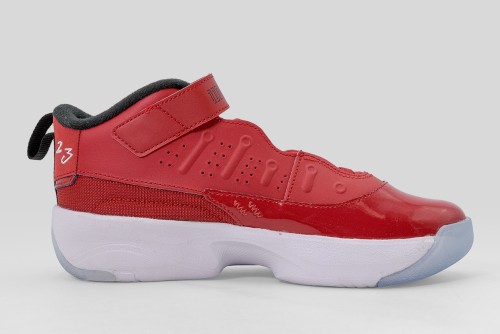 Jordan Max Aura 7 Sneakers (HQ2090 600)