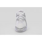 Nike V5 Rnr Sneakers (HQ6411 103)