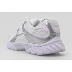 Nike V5 Rnr Sneakers (HQ6411 103)