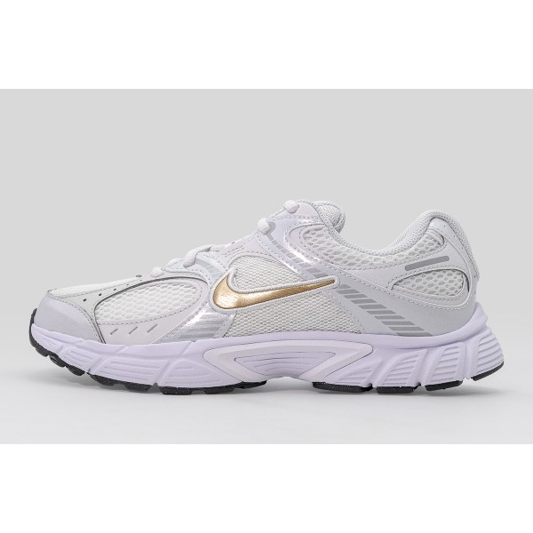 Nike V5 Rnr Sneakers (HQ6411 104)