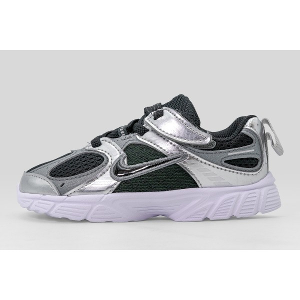 Nike V5 Rnr Sneakers (HQ6413 001)