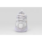 Nike V5 Rnr Sneakers (HQ6413 104)