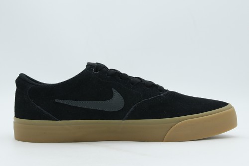 Nike Charge Suede Sneakers (IB2750 003)