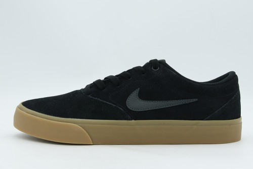 Nike Charge Suede Sneakers (IB2750 003)