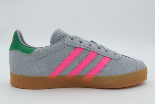 Adidas Originals Gazelle Sneakers (IH6472)