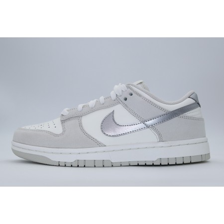 Nike Dunk Low Sneakers 