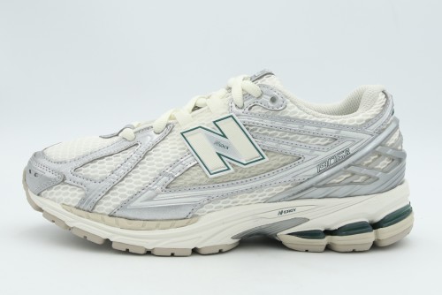 New Balance 1906R Sneakers (M1906REE)